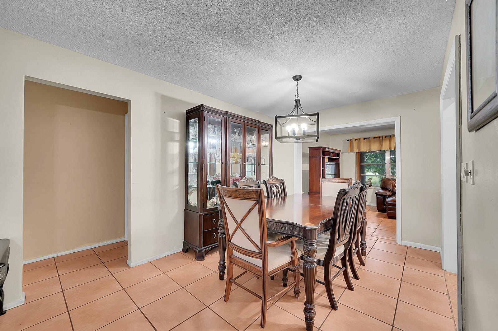 5303 NW 50th Avenue, Tamarac, FL 33319 photo 9