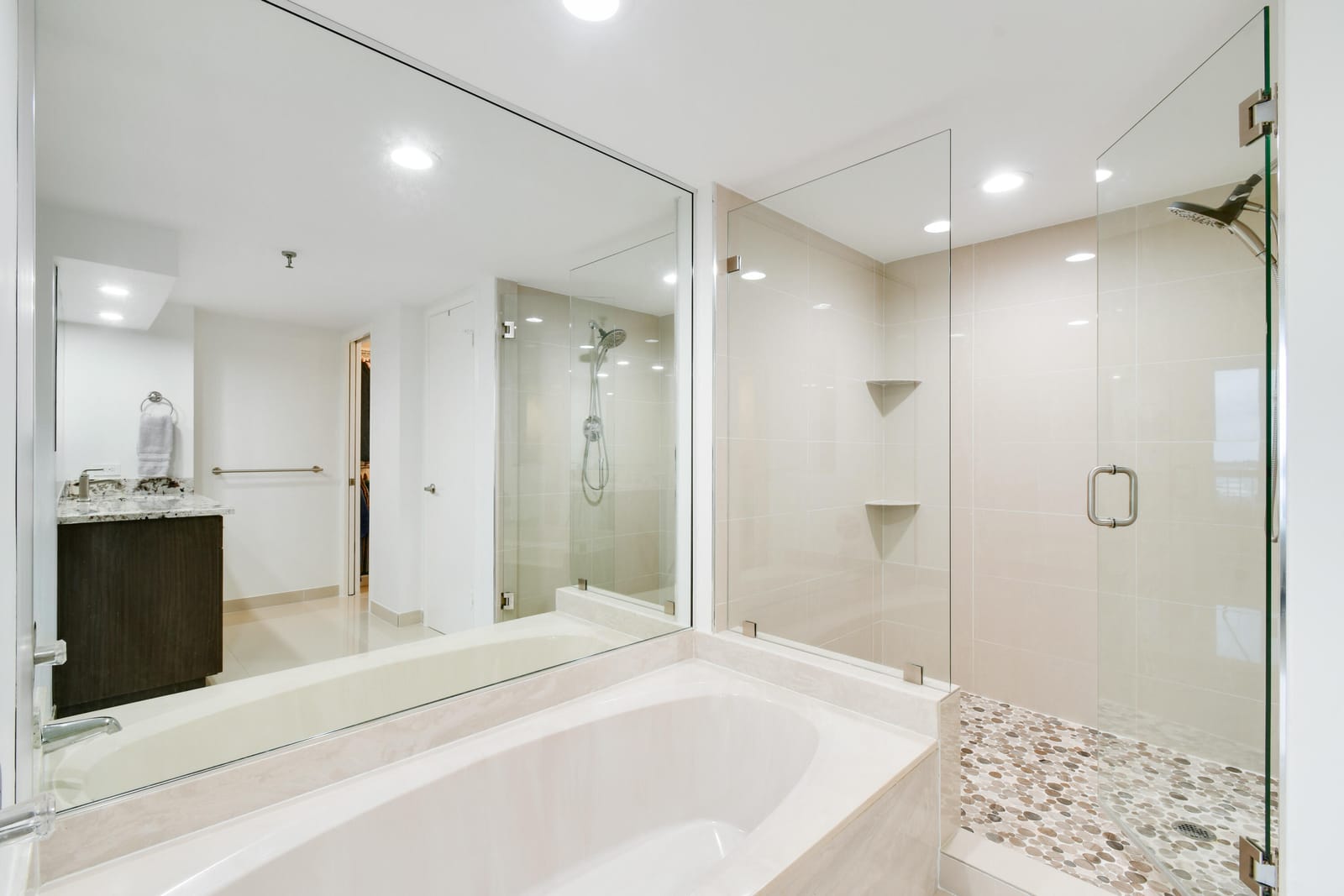 123 Lakeshore Drive 445, North Palm Beach, FL 33408 photo 26