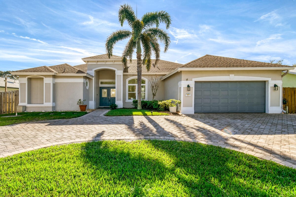 8120 SE Crossrip Street, Hobe Sound, FL 33455 photo 23