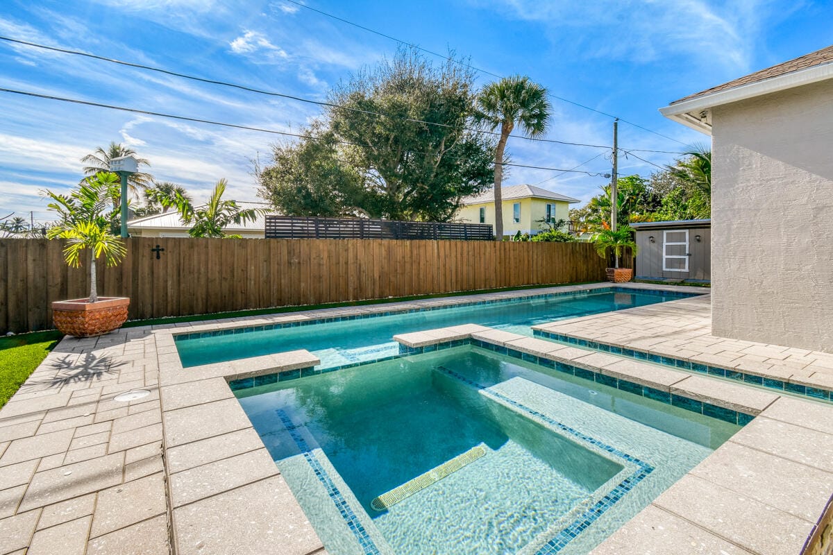 8120 SE Crossrip Street, Hobe Sound, FL 33455 photo 28