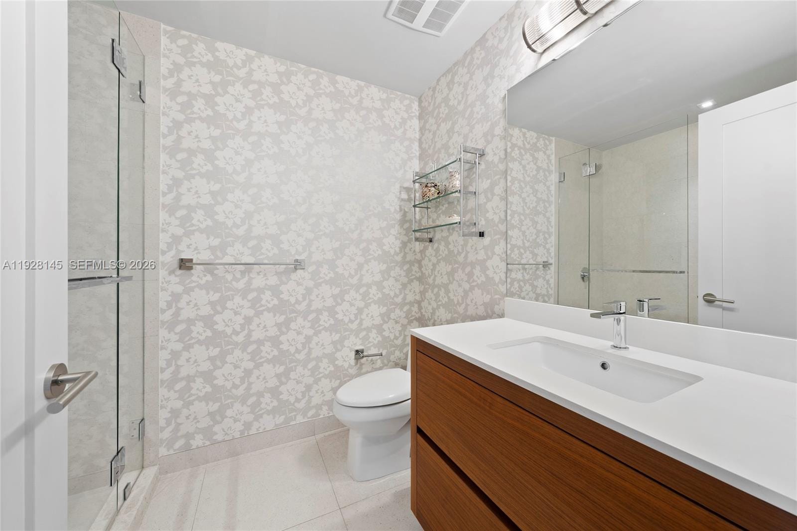 3581 E Glencoe Street 403, Miami, FL 33133 photo 27