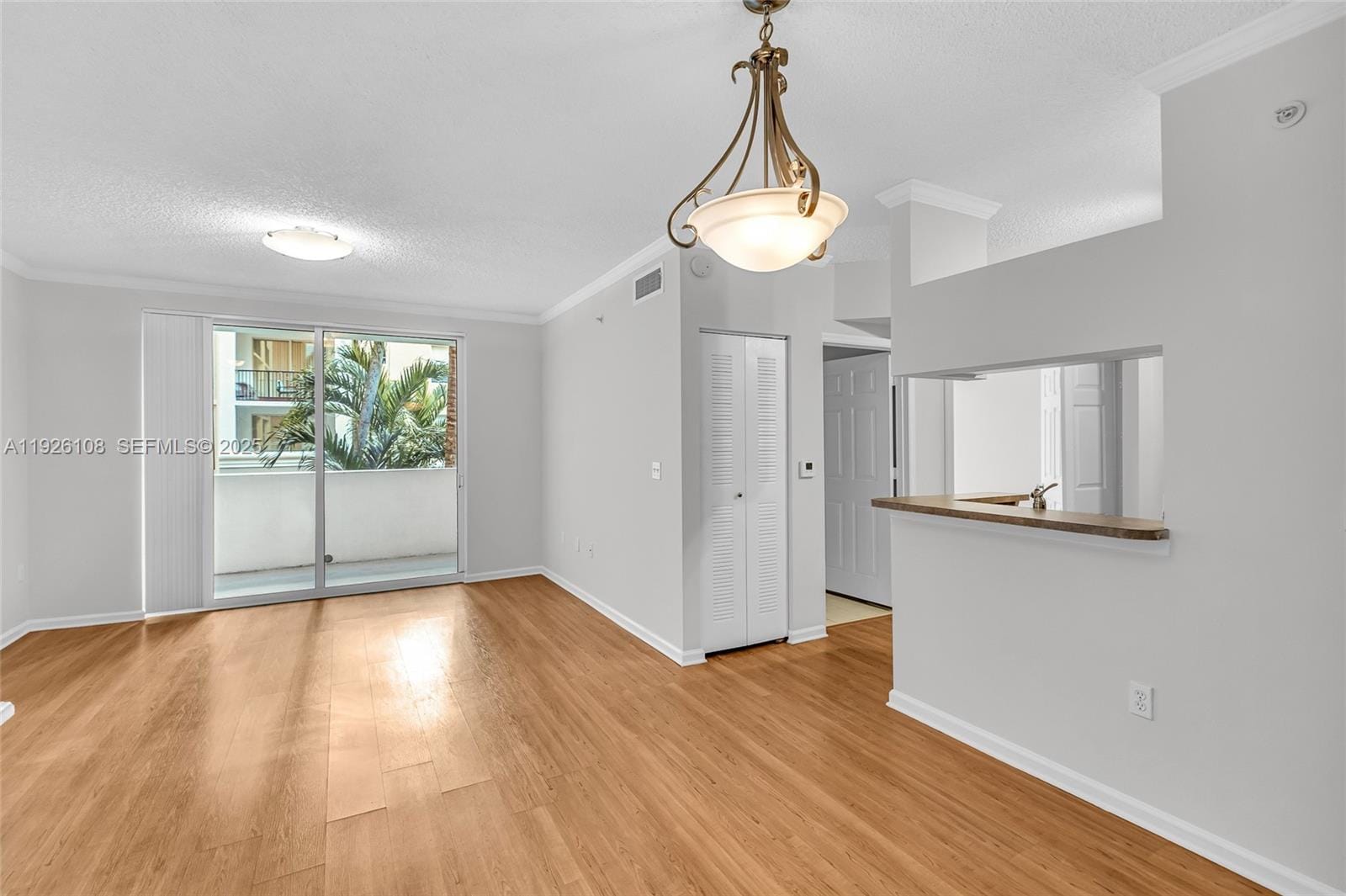 17150 N Bay Road 2301, Sunny Isles Beach, FL 33160 photo 7