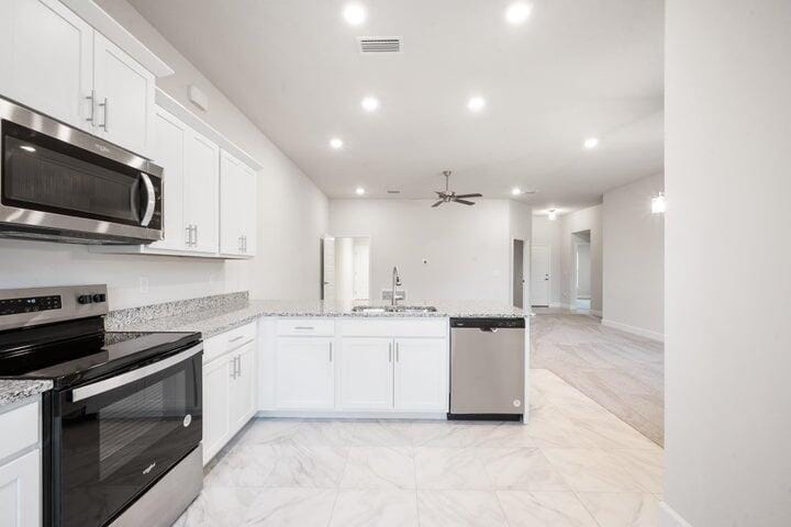 8641 Giovanni Avenue, Fort Pierce, FL 34951 photo 7