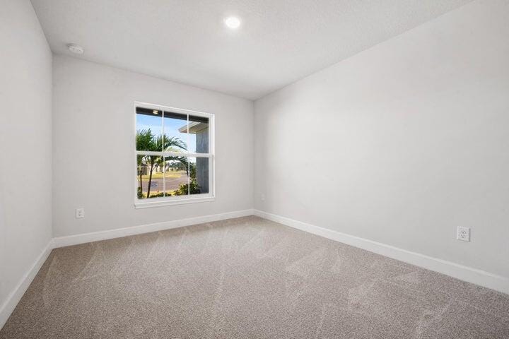 8641 Giovanni Avenue, Fort Pierce, FL 34951 photo 8