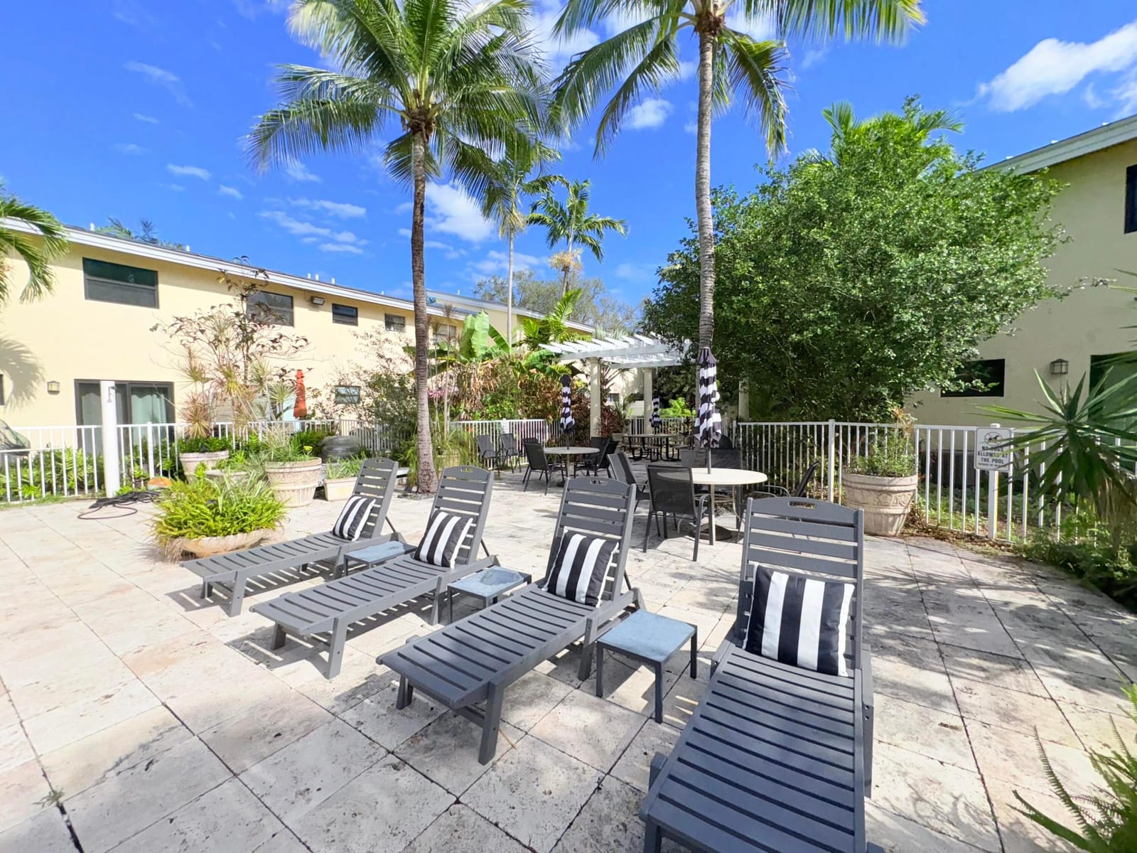 1455 Holly Heights Drive 22, Fort Lauderdale, FL 33304 photo 30