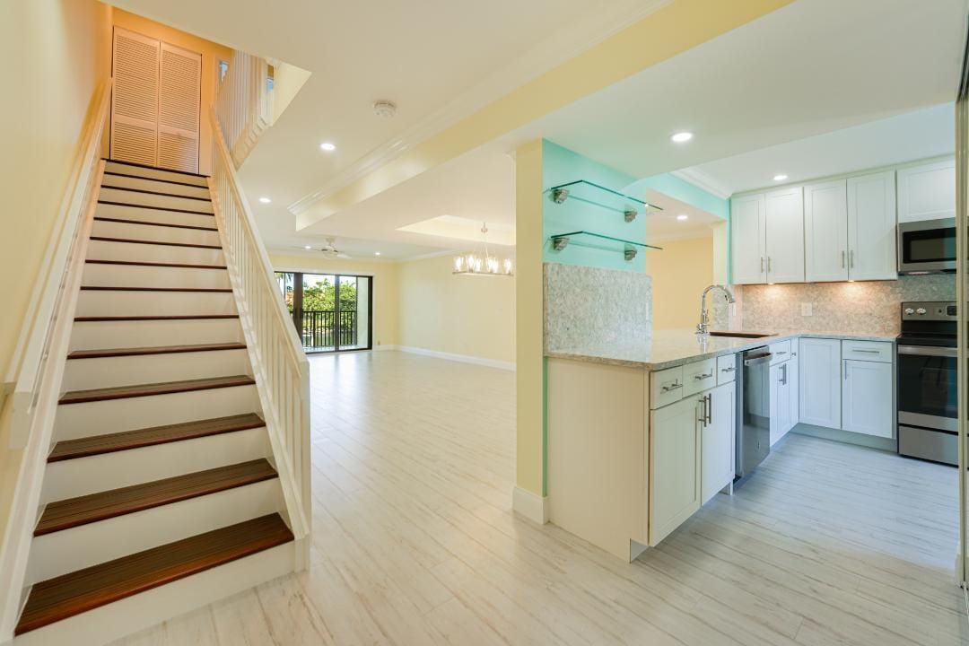 240 Captains Walk 5120, Delray Beach, FL 33483 photo 16