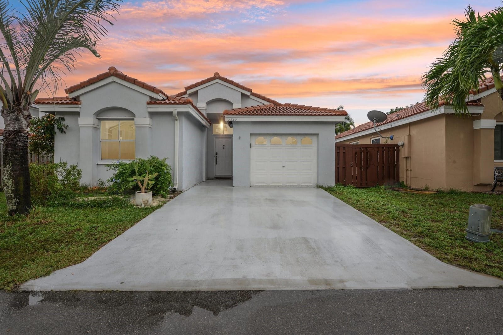 7330 Flores Way, Margate, FL 33063
