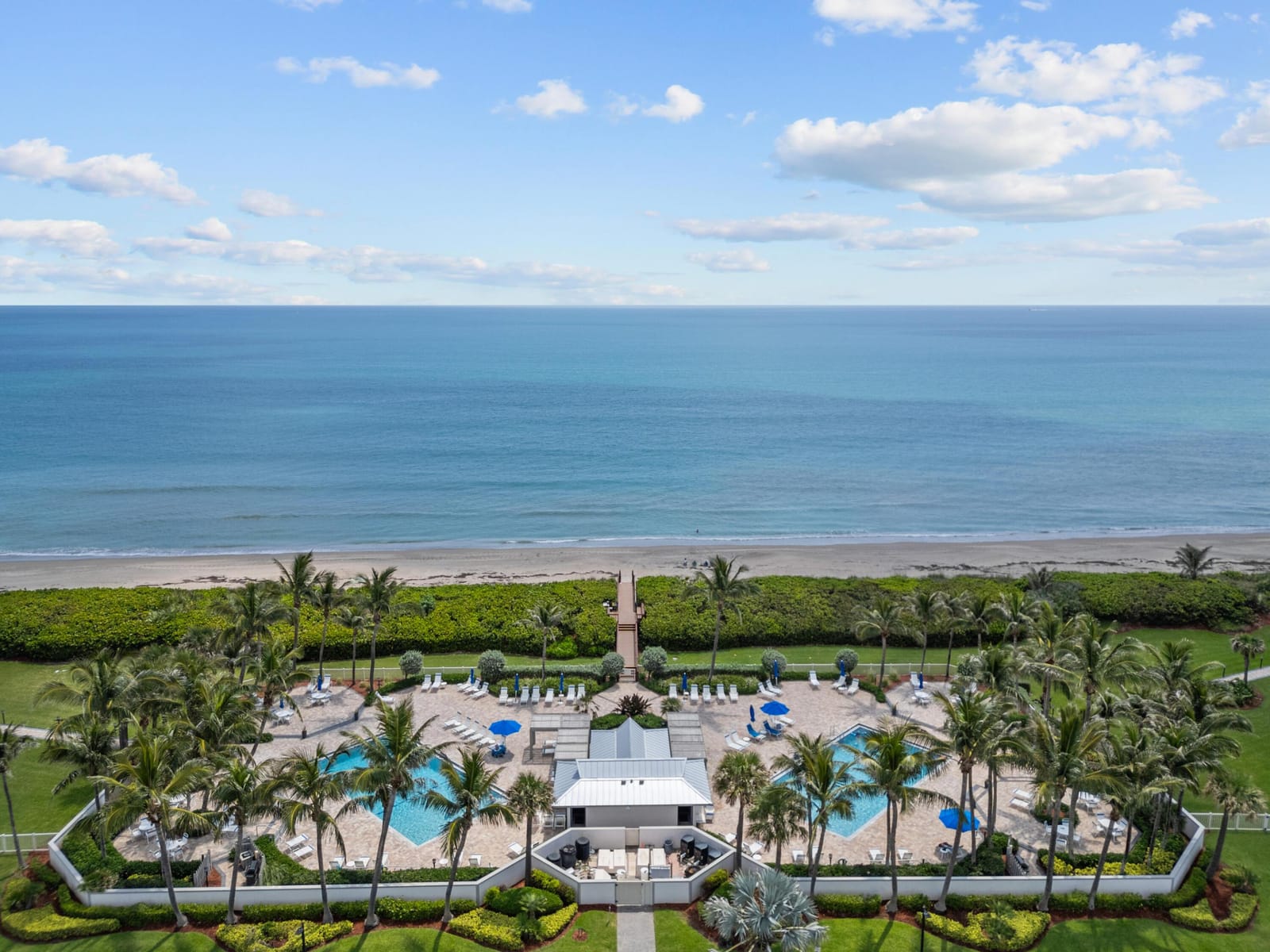 8880 S Ocean Drive 409 — photo 2