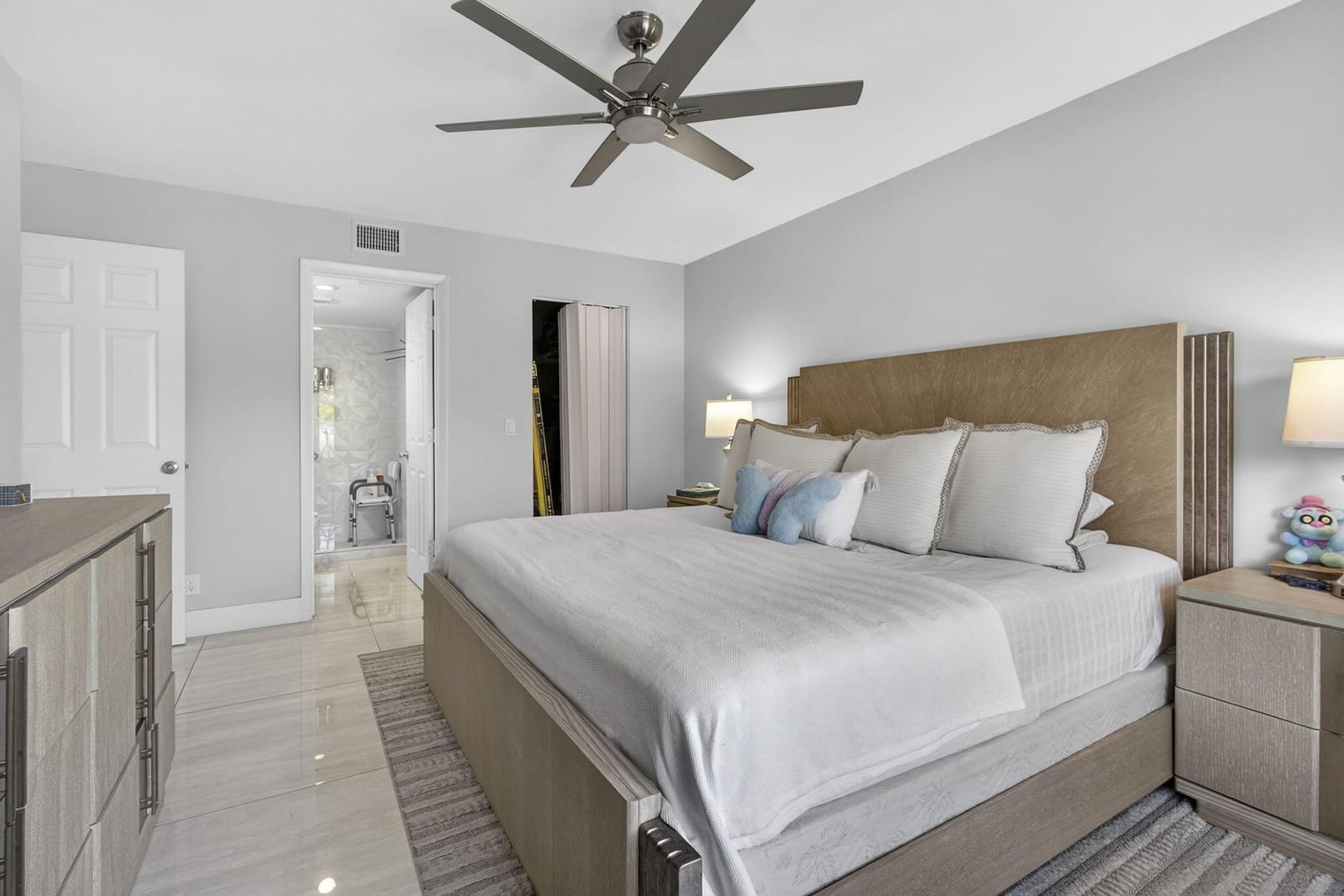 1115 Green Pine Boulevard D2, West Palm Beach, FL 33409 photo 21