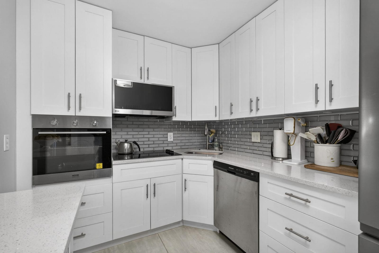 1115 Green Pine Boulevard D2 — photo 10
