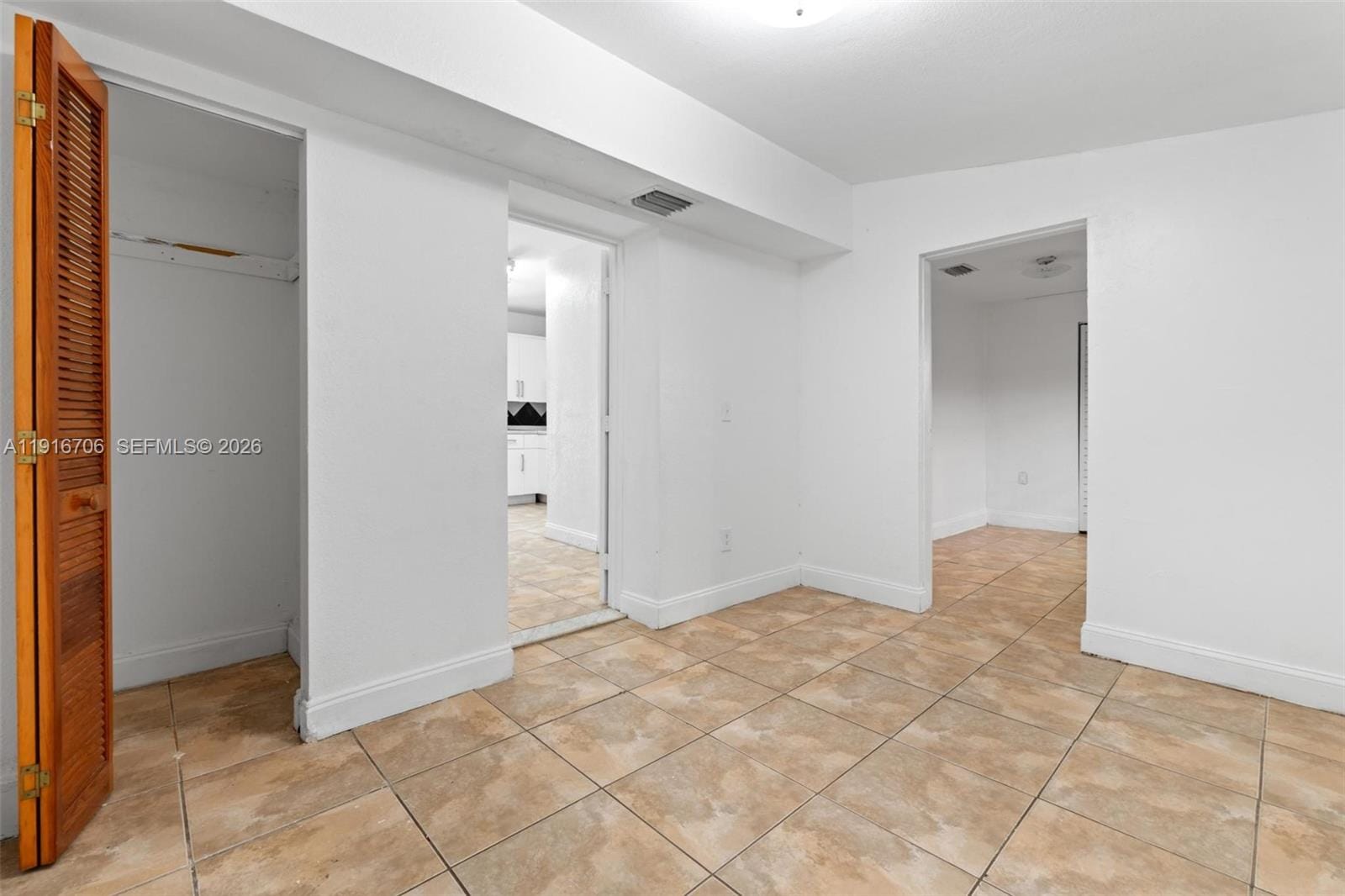 2262 NW 4th Street, Miami, FL 33125 photo 16
