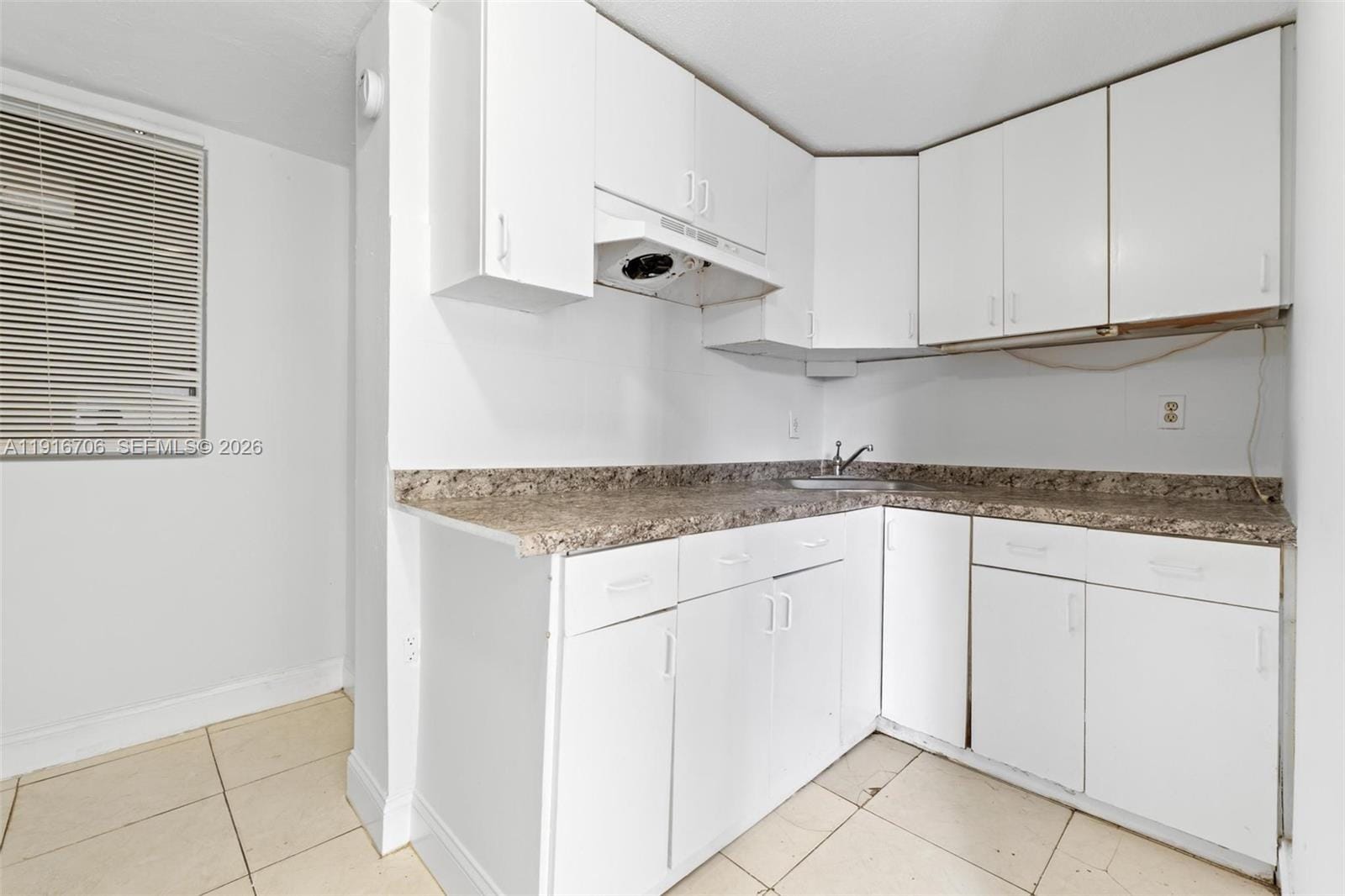 2262 NW 4th Street, Miami, FL 33125 photo 19