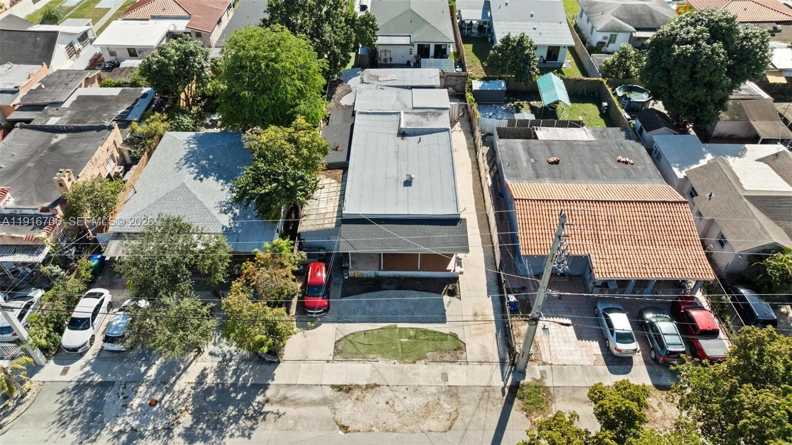 2262 NW 4th Street, Miami, FL 33125 photo 30