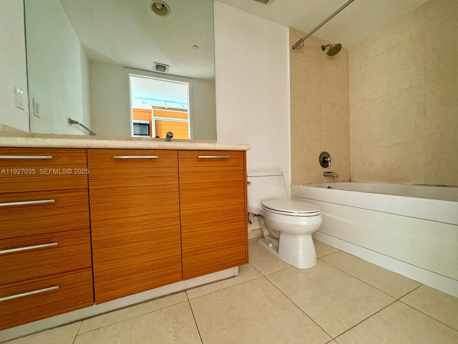 50 Biscayne Boulevard 1703, Miami, FL 33132 photo 16