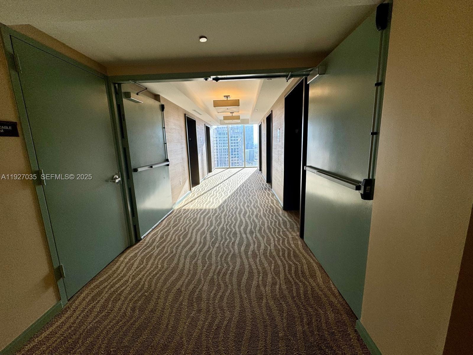 50 Biscayne Boulevard 1703, Miami, FL 33132 photo 22