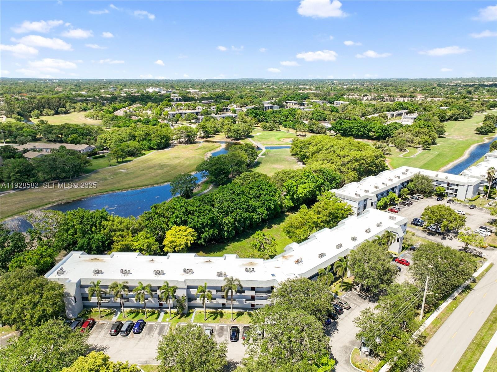 8305 NW 61st Street C305, Tamarac, FL 33321