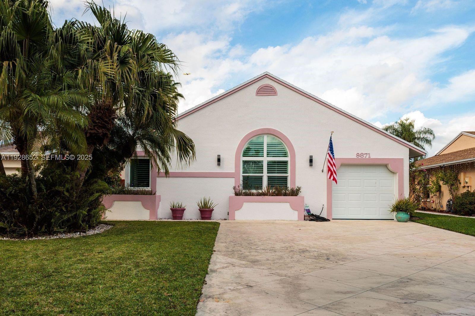 9871 SW 58th Court, Cooper City, FL 33328