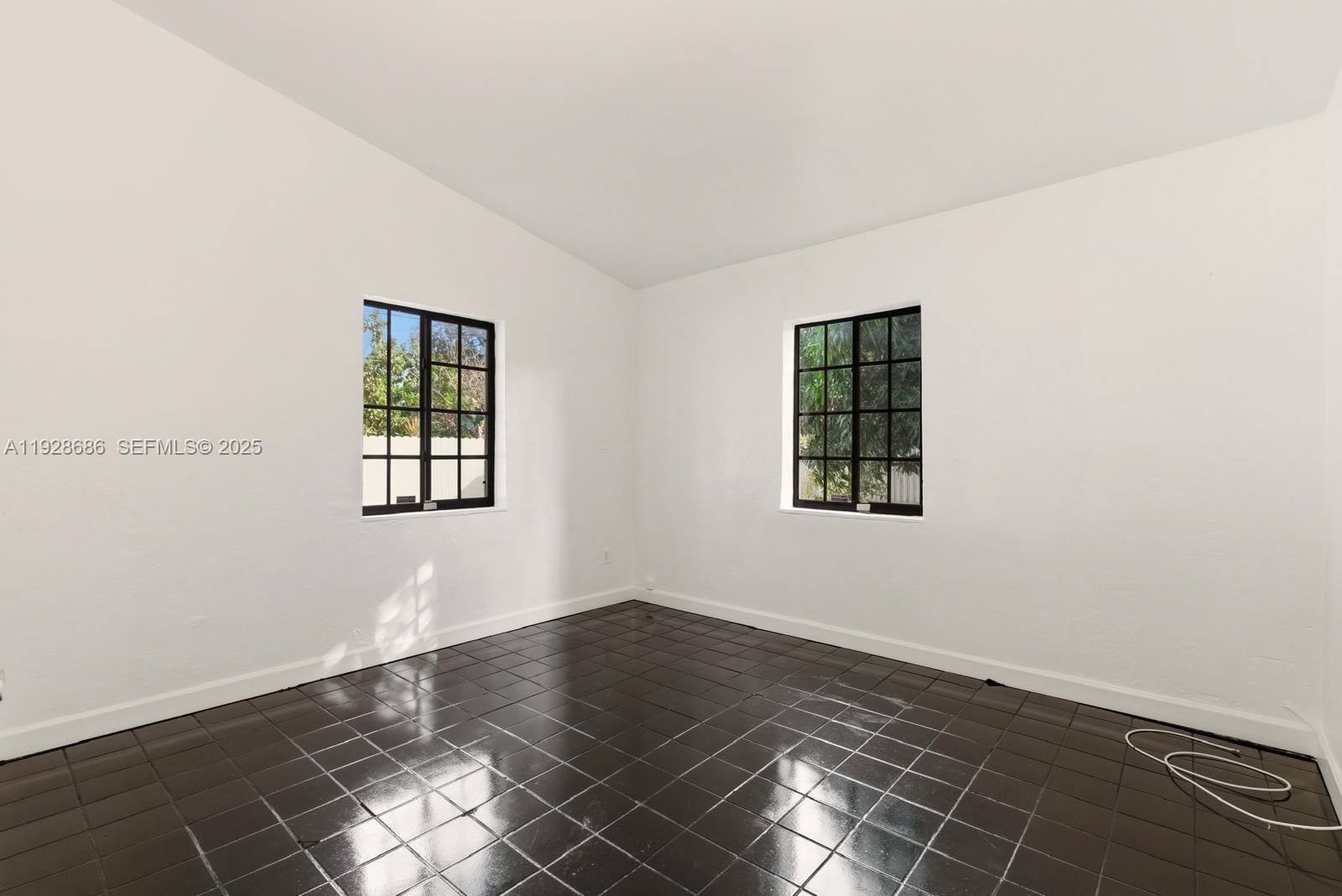 18141 NW 4th Avenue, Miami Gardens, FL 33169 photo 14