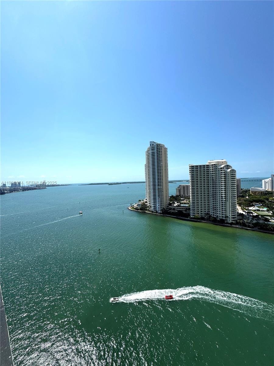 335 S Biscayne Boulevard 2403, Miami, FL 33131 photo 19