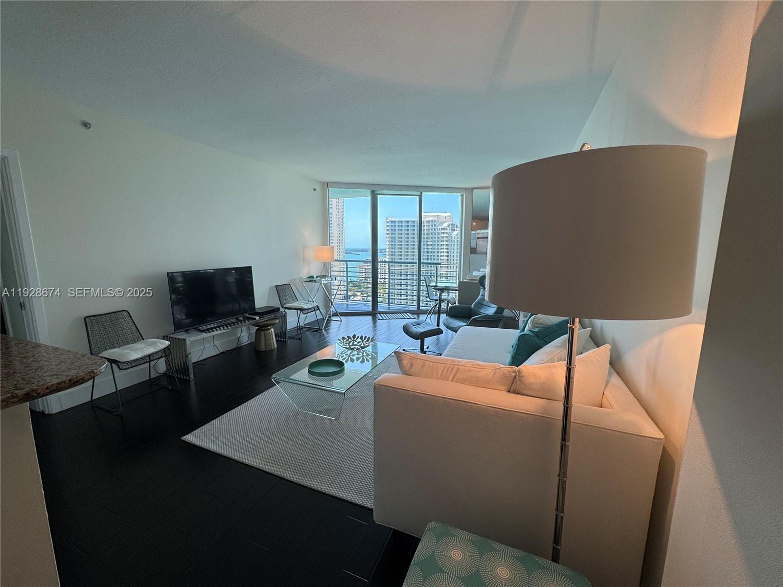 335 S Biscayne Boulevard 2403 — photo 7