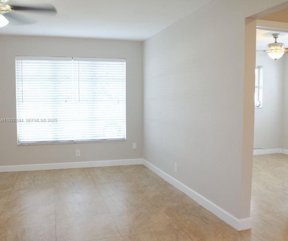 5709 NW 64th Way — photo 10