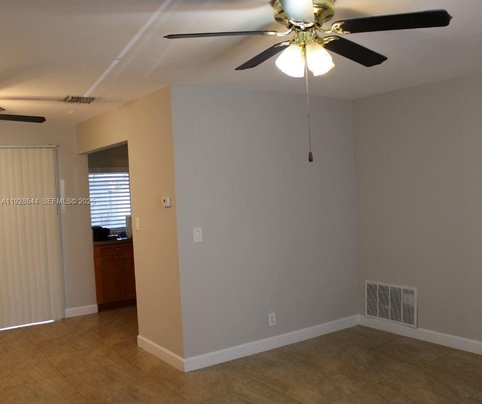 5709 NW 64th Way, Tamarac, FL 33321 photo 13