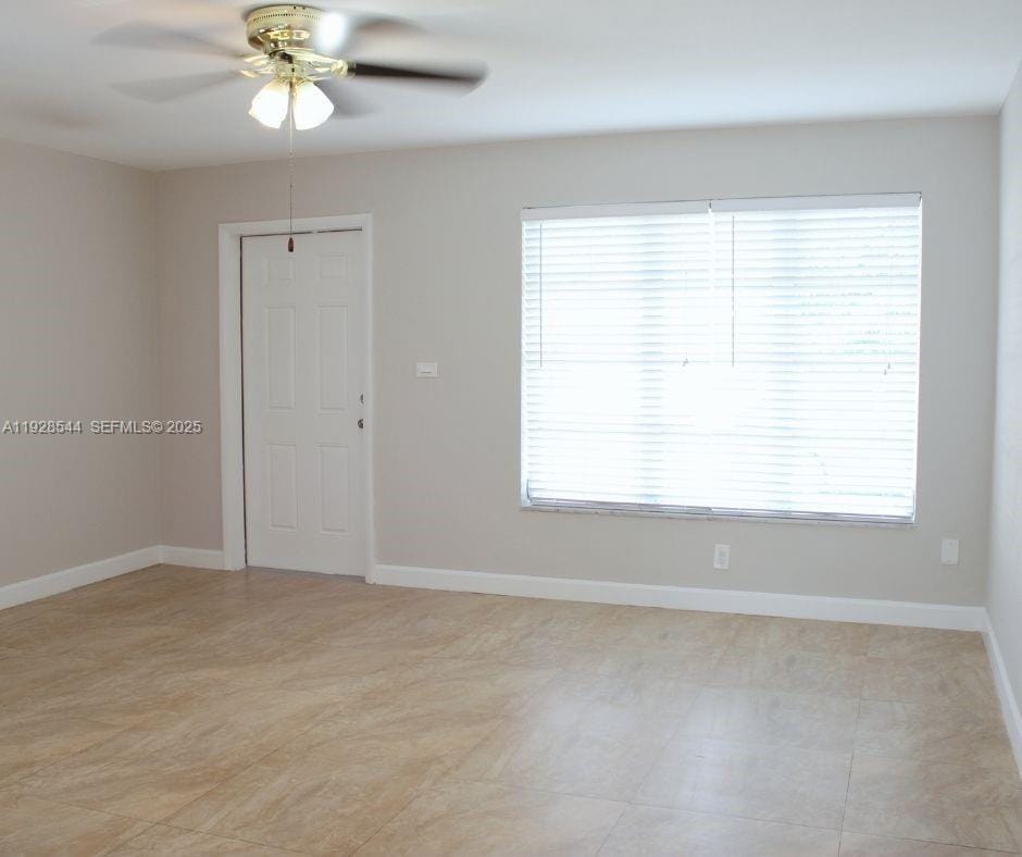 5709 NW 64th Way — photo 5