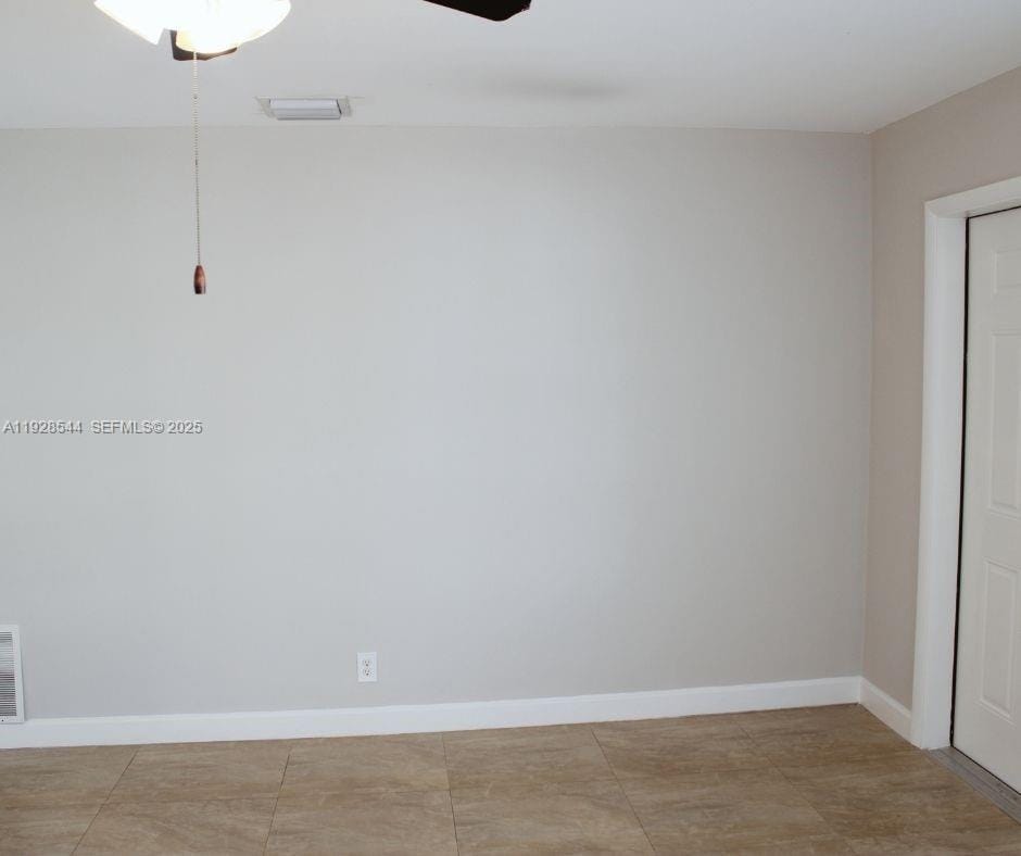 5709 NW 64th Way — photo 8