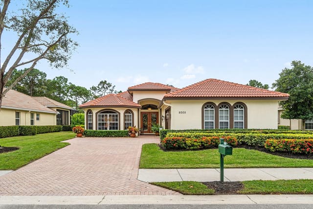 9305 Briarcliff Trace, sold in Spyglass At Pga Village, Port St Lucie, FL