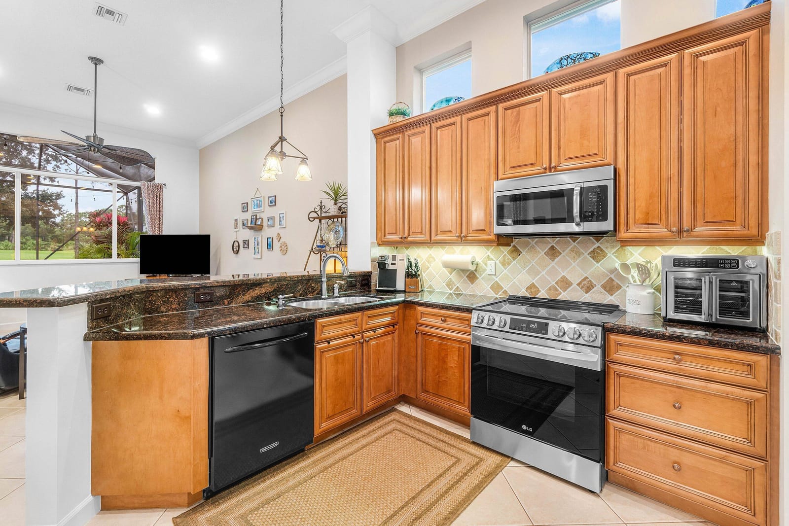 9305 Briarcliff Trace, Port St. Lucie, FL 34986 photo 17