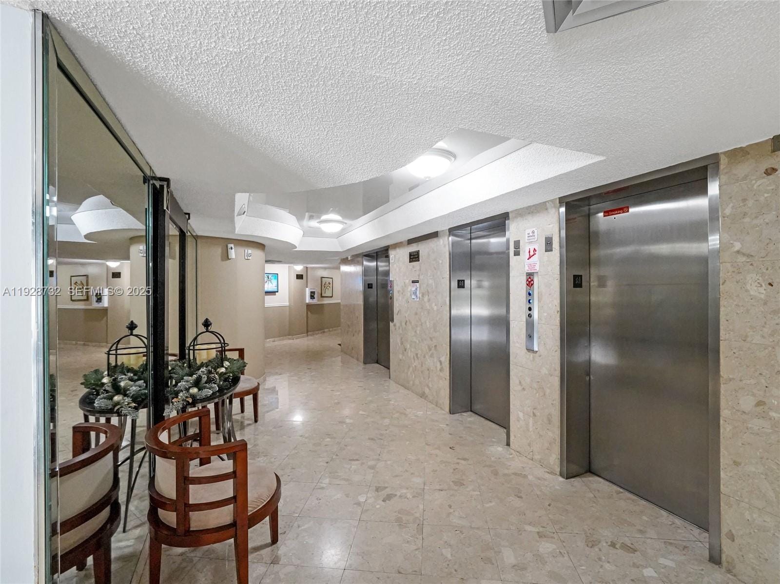 100 Golden Isles Drive PH 6 — photo 3