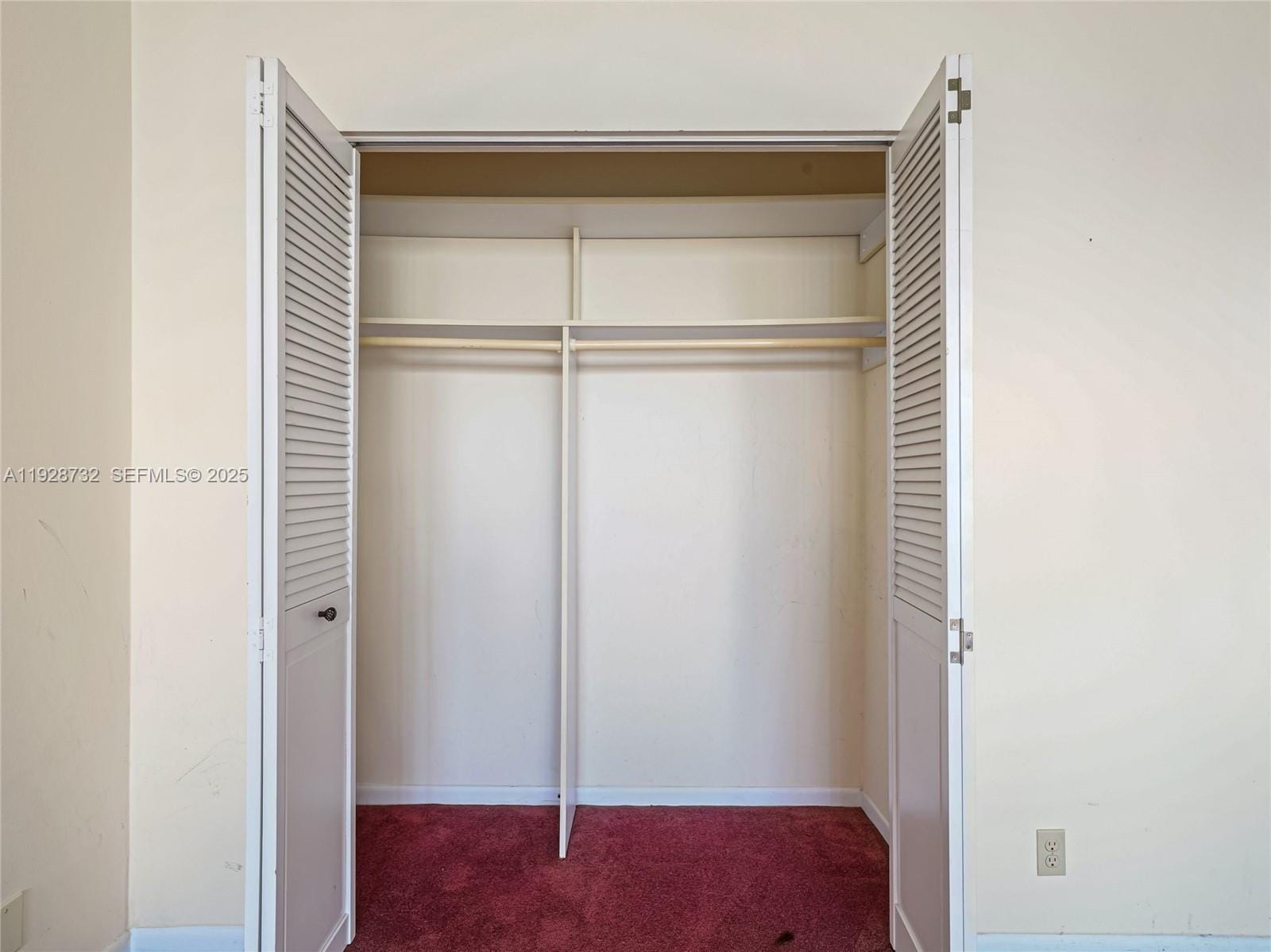 100 Golden Isles Drive PH 6, Hallandale Beach, FL 33009 photo 22