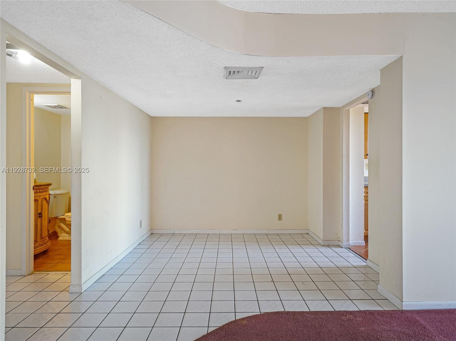 100 Golden Isles Drive PH 6 — photo 8