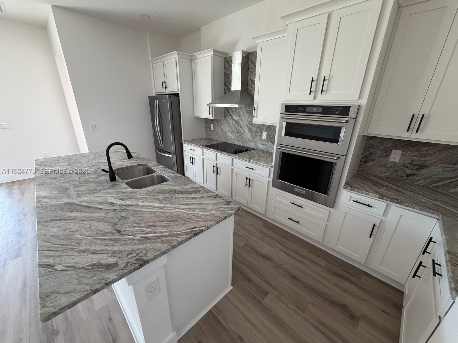13 Lateen Sail Drive, FL 33946 photo 2