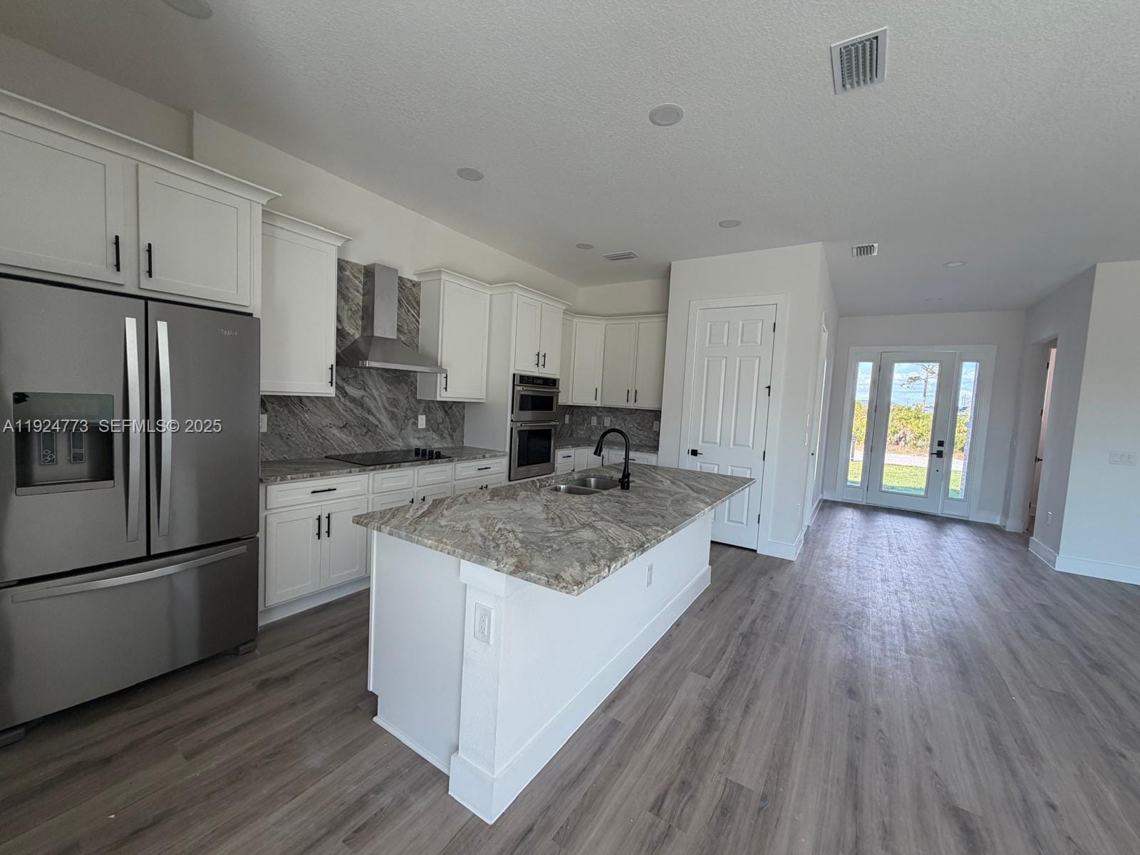 13 Lateen Sail Drive, FL 33946 photo 3