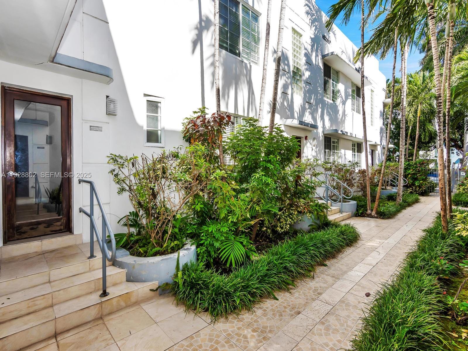 1000 Meridian Avenue 15, Miami Beach, FL 33139 photo 21