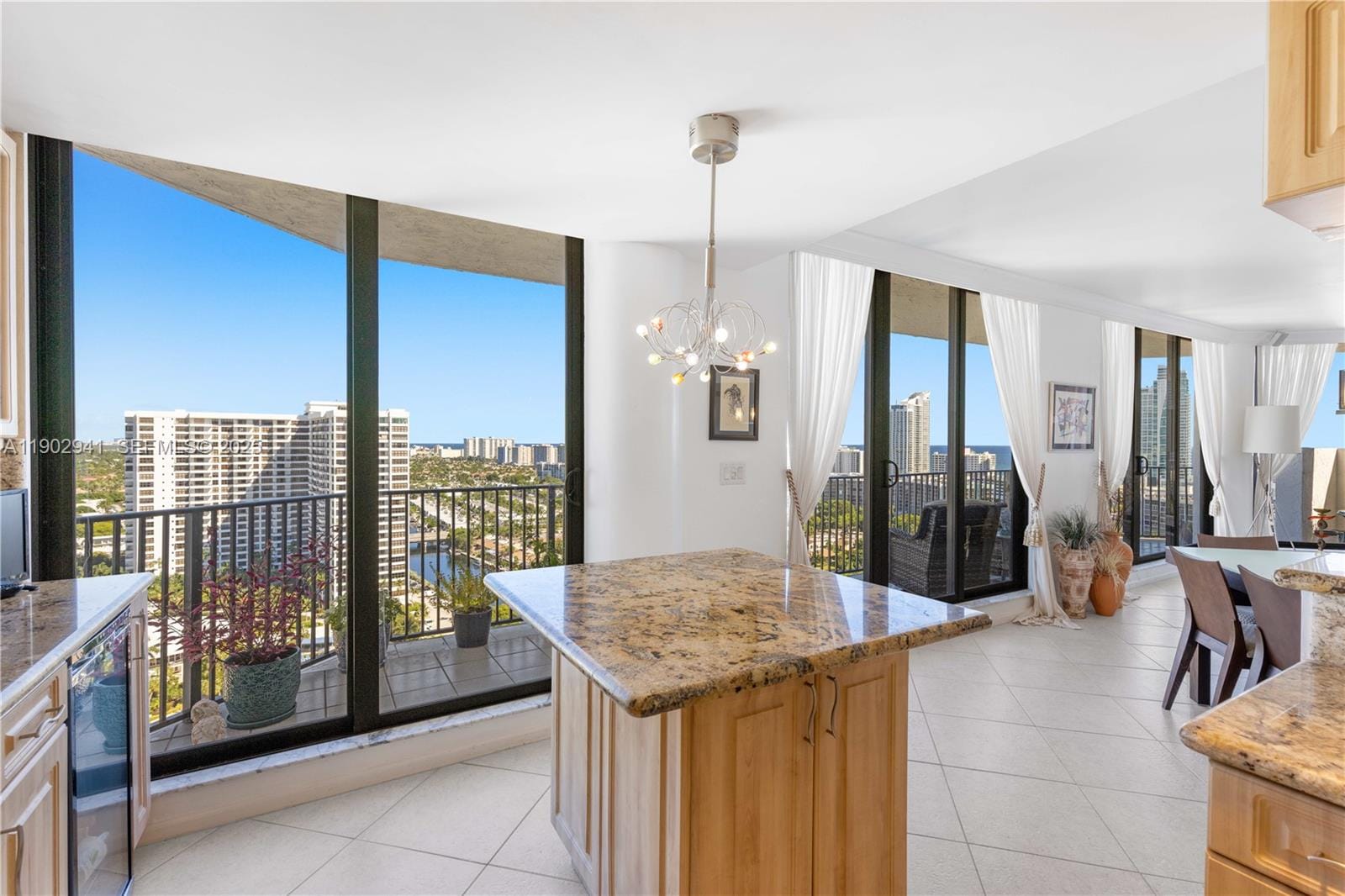 300 Three Islands Boulevard PH2A, Hallandale Beach, FL 33009 photo 27