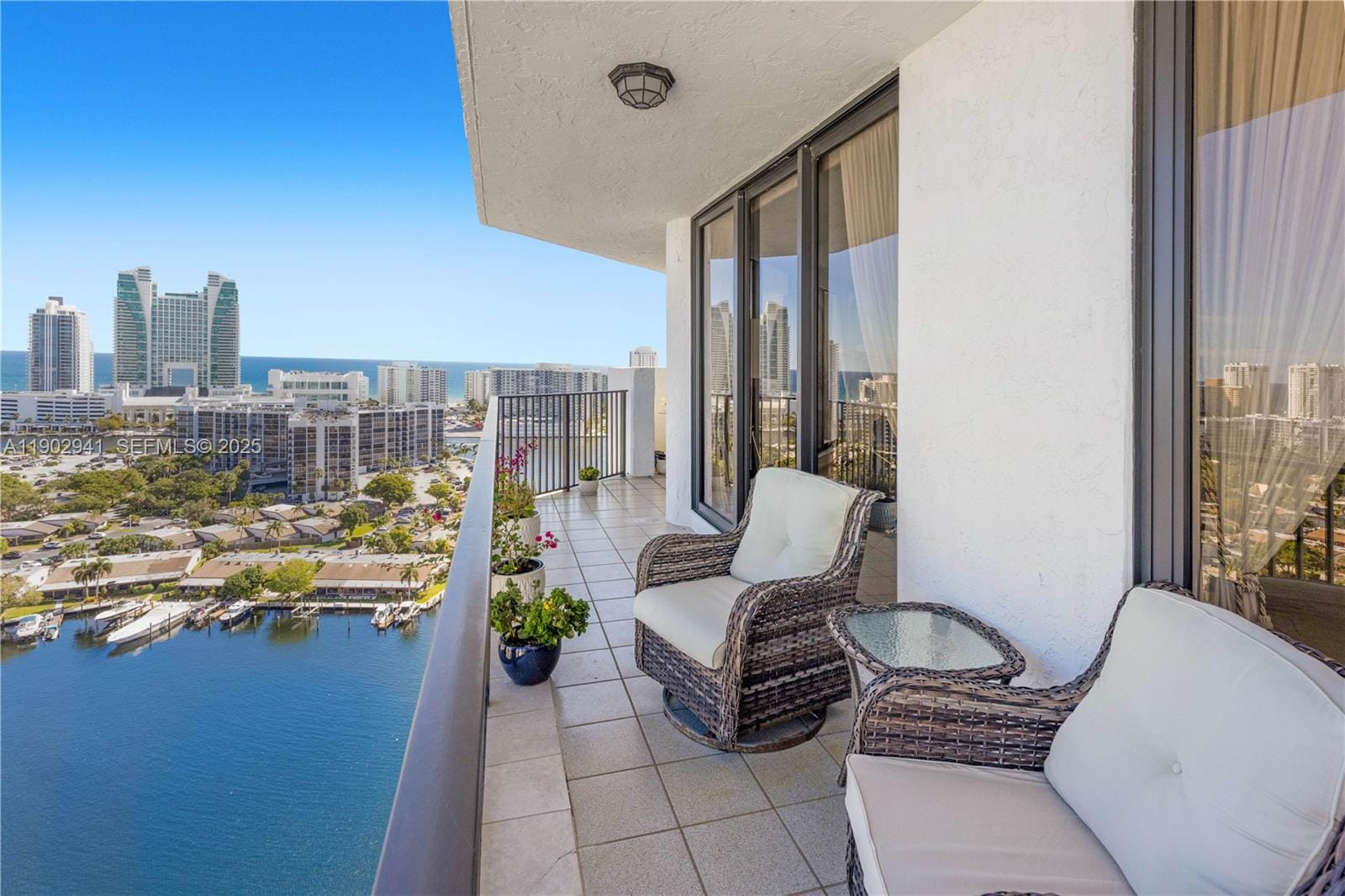 300 Three Islands Boulevard PH2A — photo 9