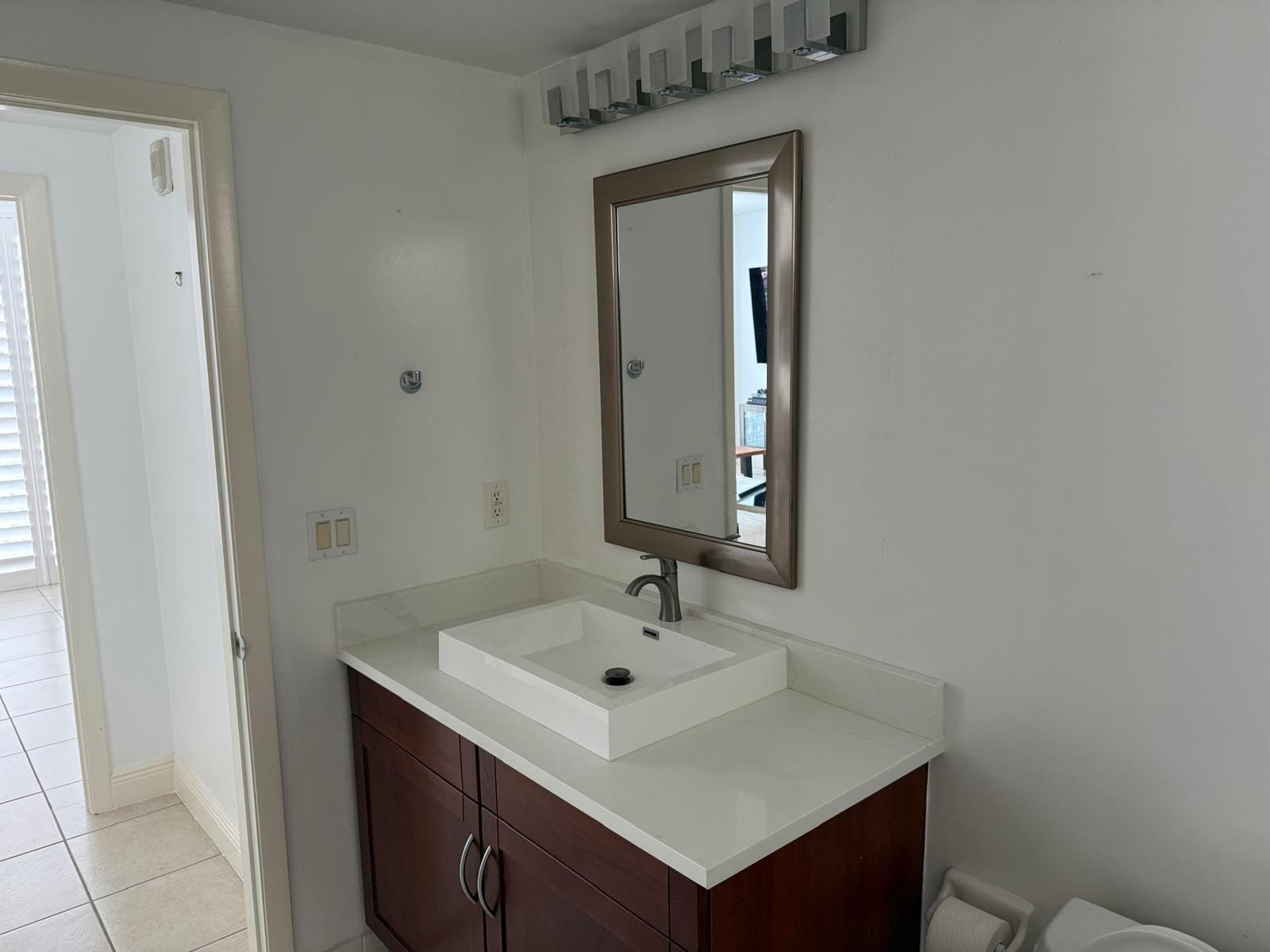 7275 SW 90th Way 311 — photo 7