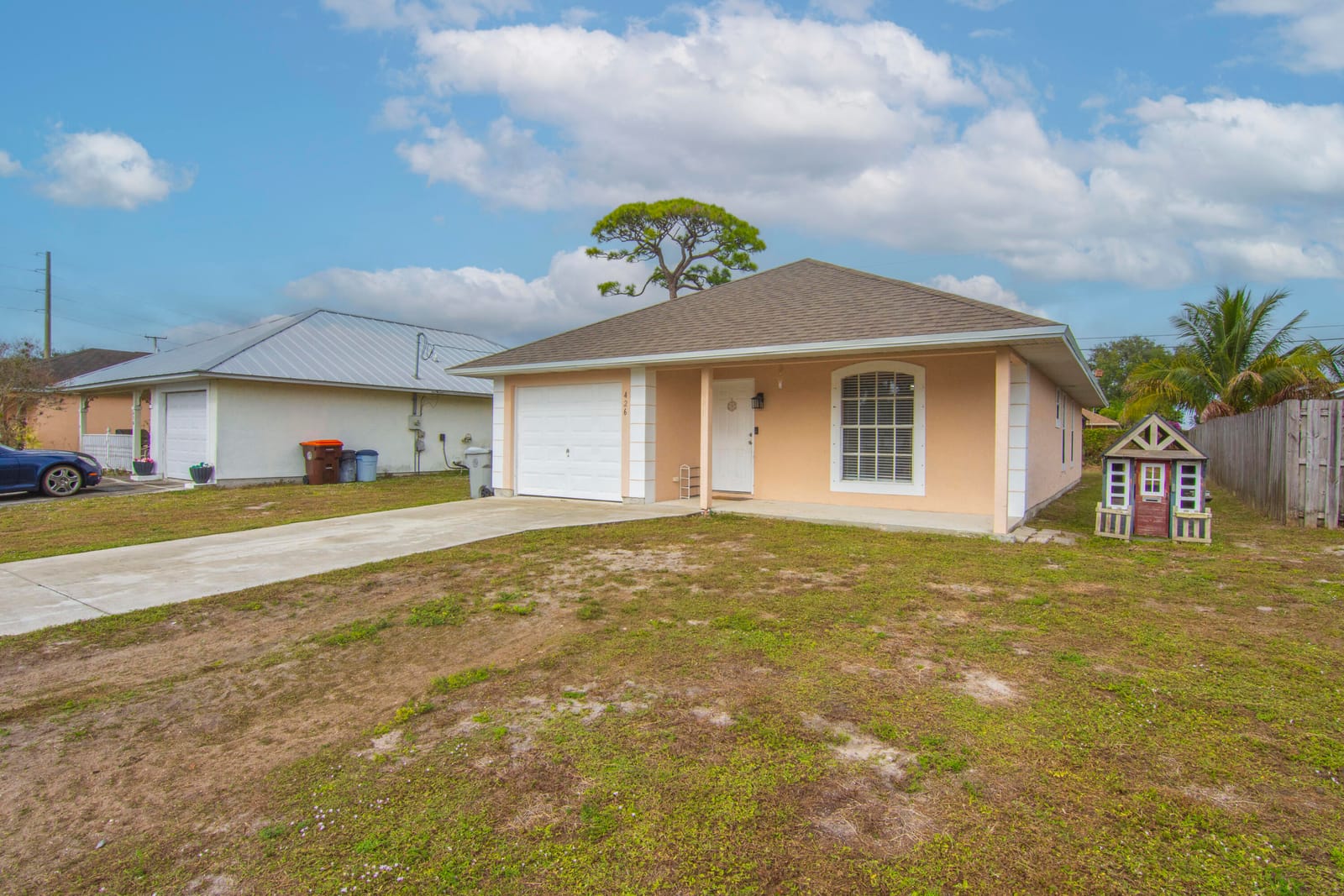 426 15th Lane SW, Vero Beach, FL 32962 photo 2