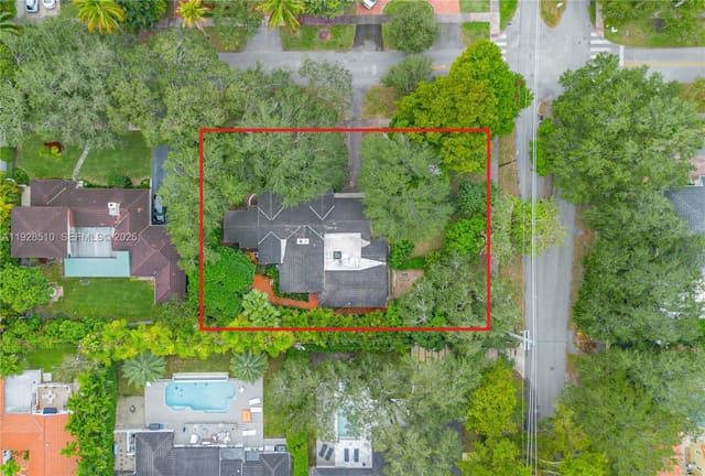 2607 N Greenway Drive, sold in Coral Gab Sec D Rev Pl, Coral Gables, FL