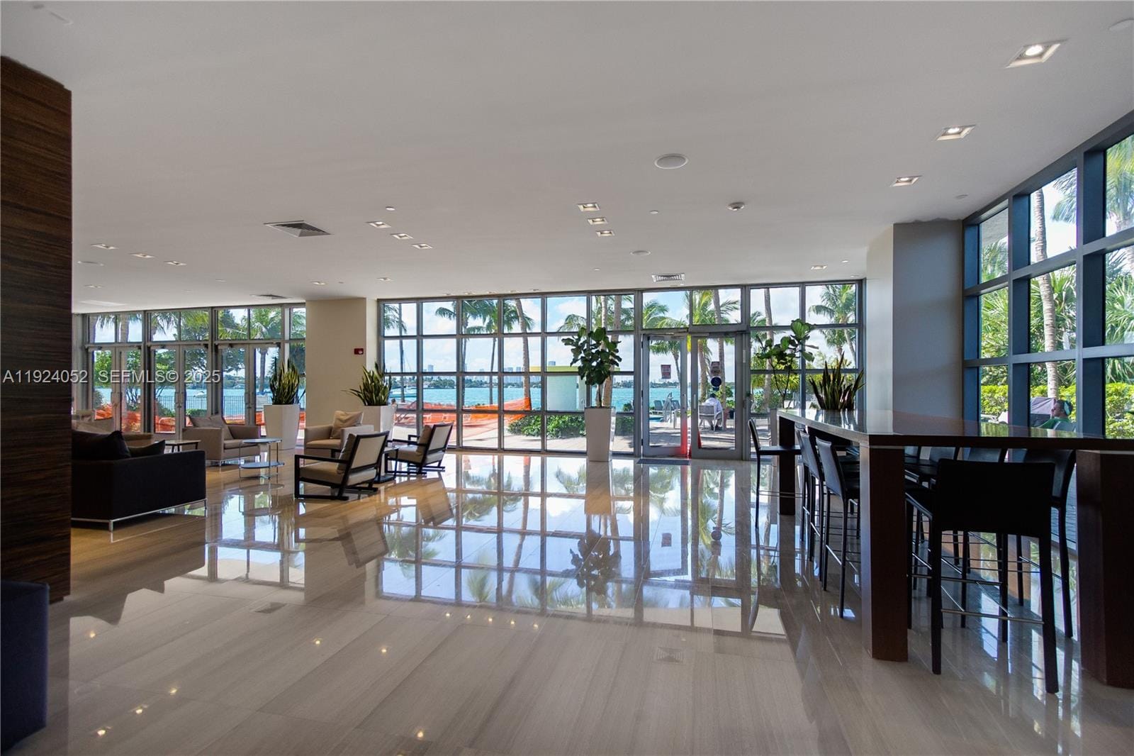 1330 West Avenue 1712, Miami Beach, FL 33139 photo 22