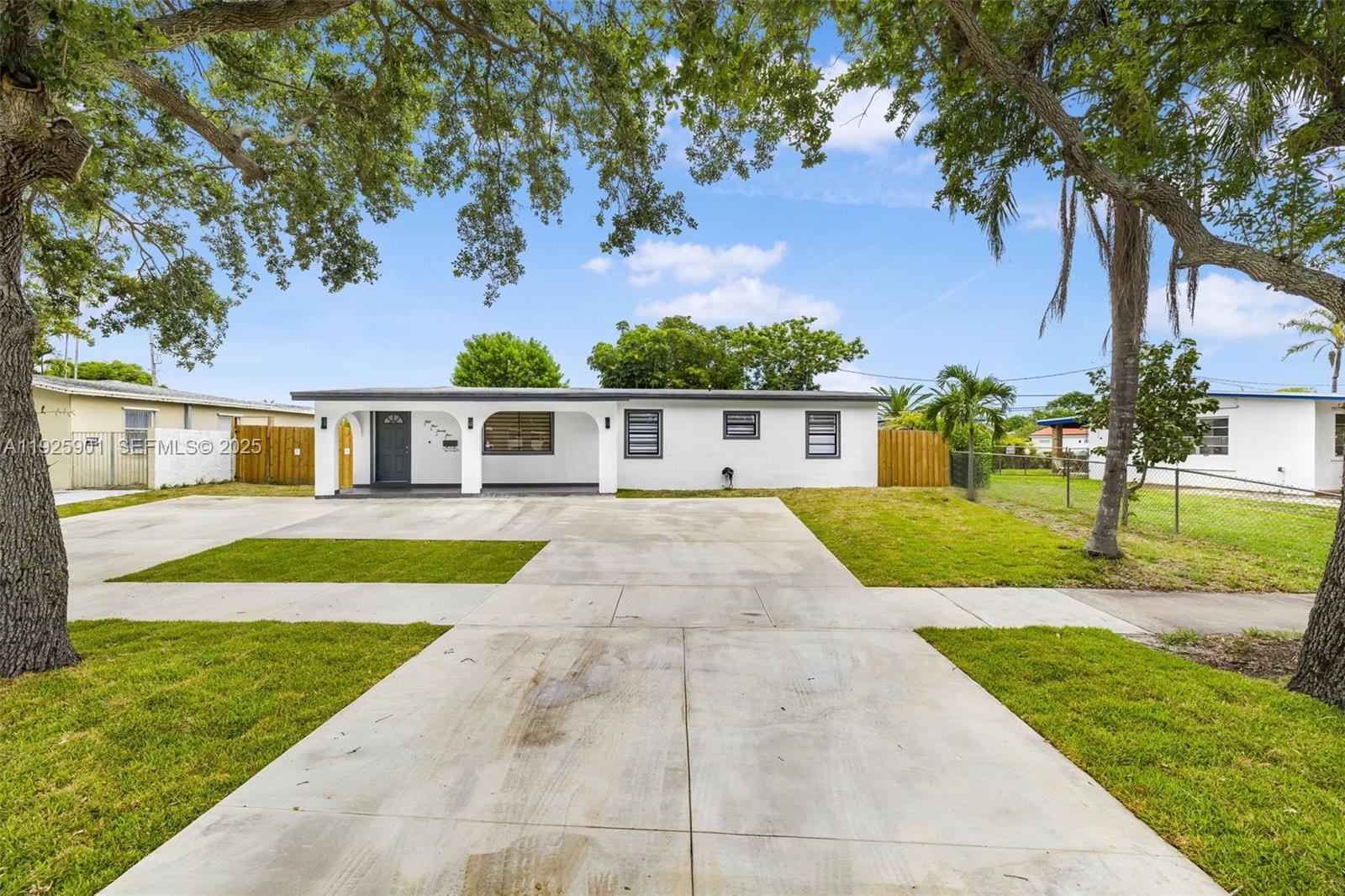 5425 SW 112th Avenue, Miami, FL 33165 photo 3