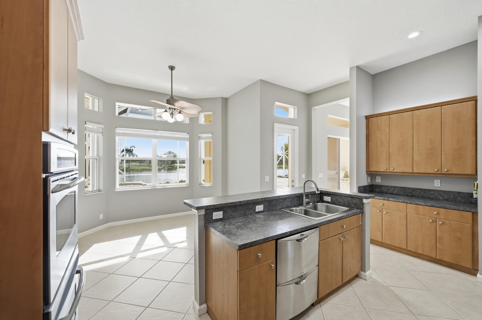 125 NW Madison Court, Port St. Lucie, FL 34986 photo 14