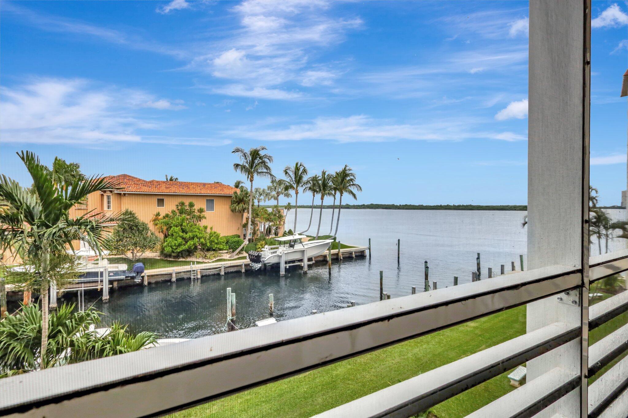 105 Paradise Harbour Boulevard 307, North Palm Beach, FL 33408, North Palm Beach