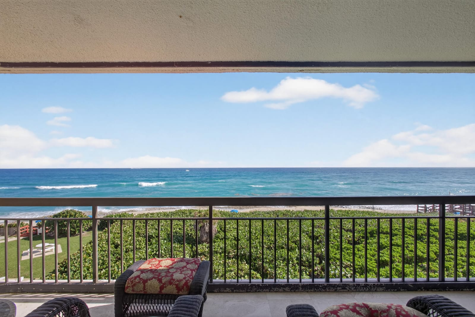 4050 N Ocean Drive 301 — photo 2