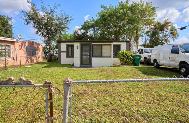 14135 NW 22nd Place, sold in Magnolia Gardens Consolid, Opa Locka, FL