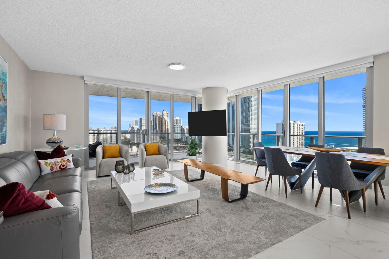 300 Sunny Isles Boulevard 4-2201, Sunny Isles Beach, FL 33160 photo 2