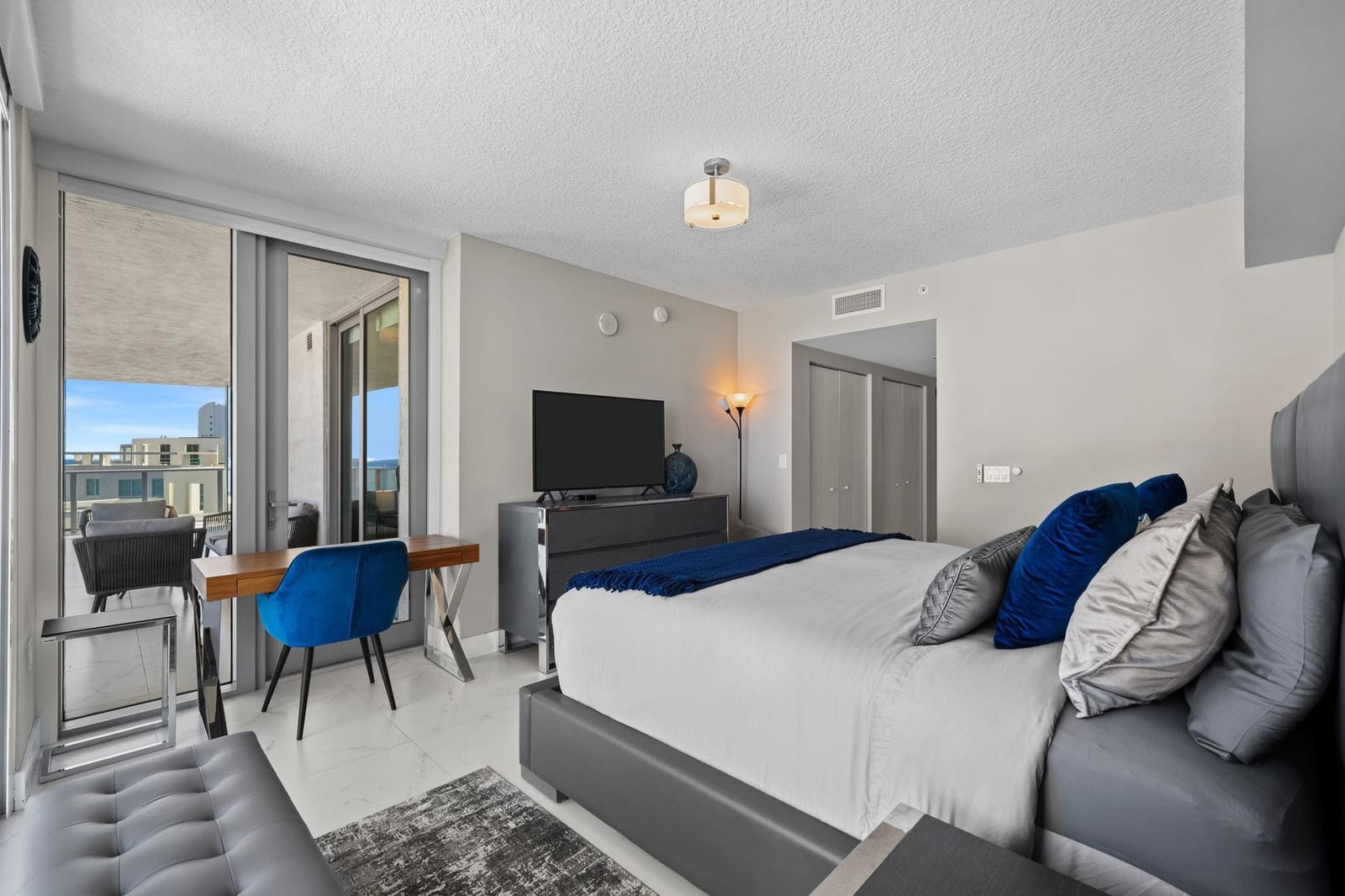 300 Sunny Isles Boulevard 4-2201, Sunny Isles Beach, FL 33160 photo 18