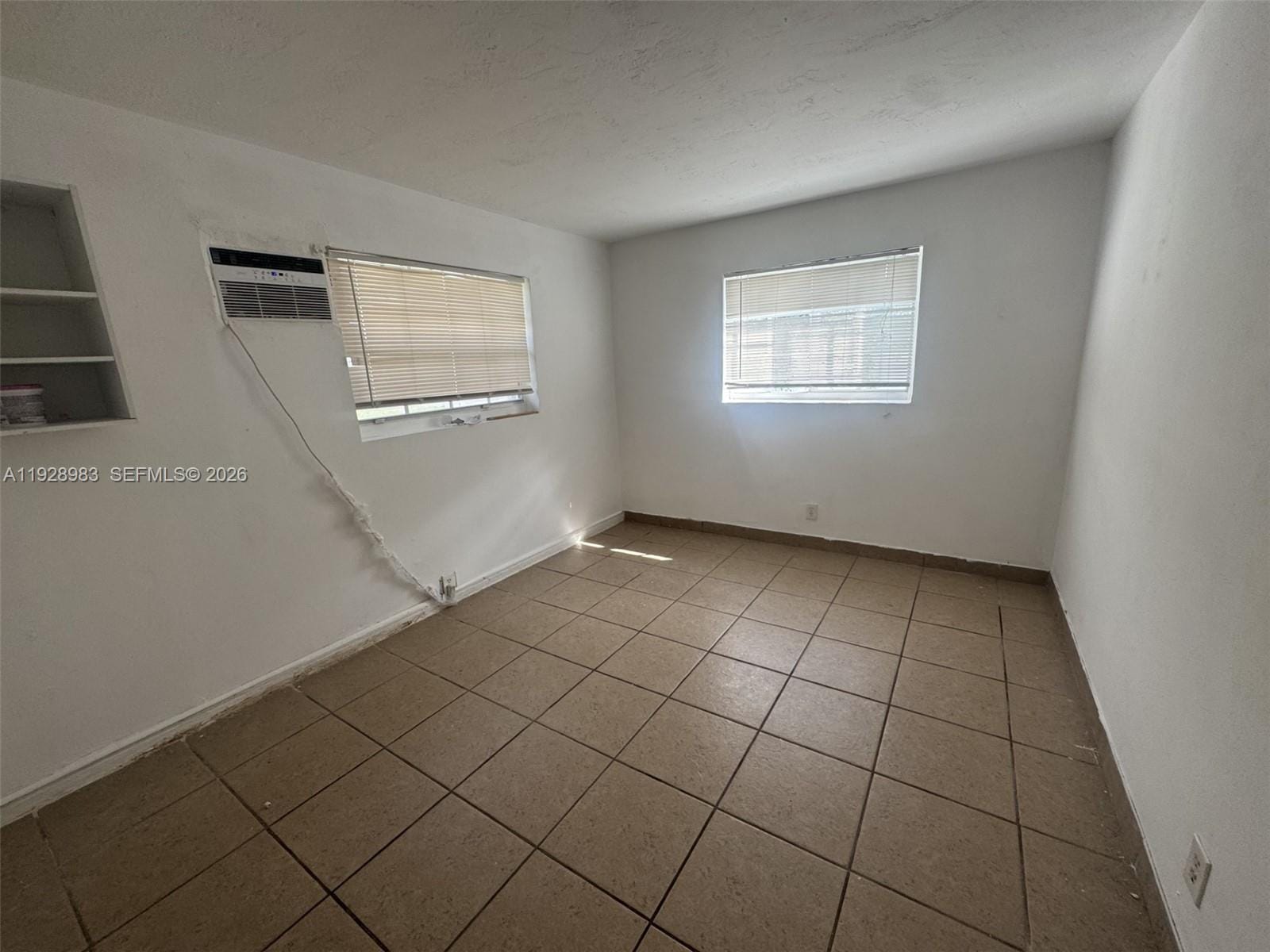 923 SE 2nd Avenue 1-6 — photo 11